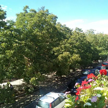 Bed & Breakfast Sa Lumenaria 