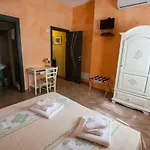 Alojamento de Acomodação e Pequeno-almoço Sa Lumenaria 