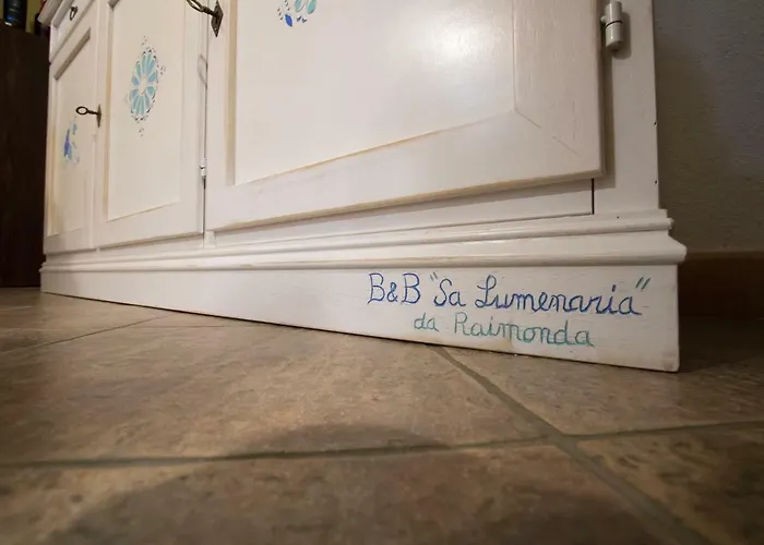 Bed & Breakfast Sa Lumenaria 